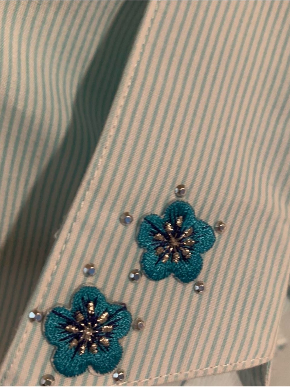 Embroidered aqua Asian button down - Picture 6 of 6
